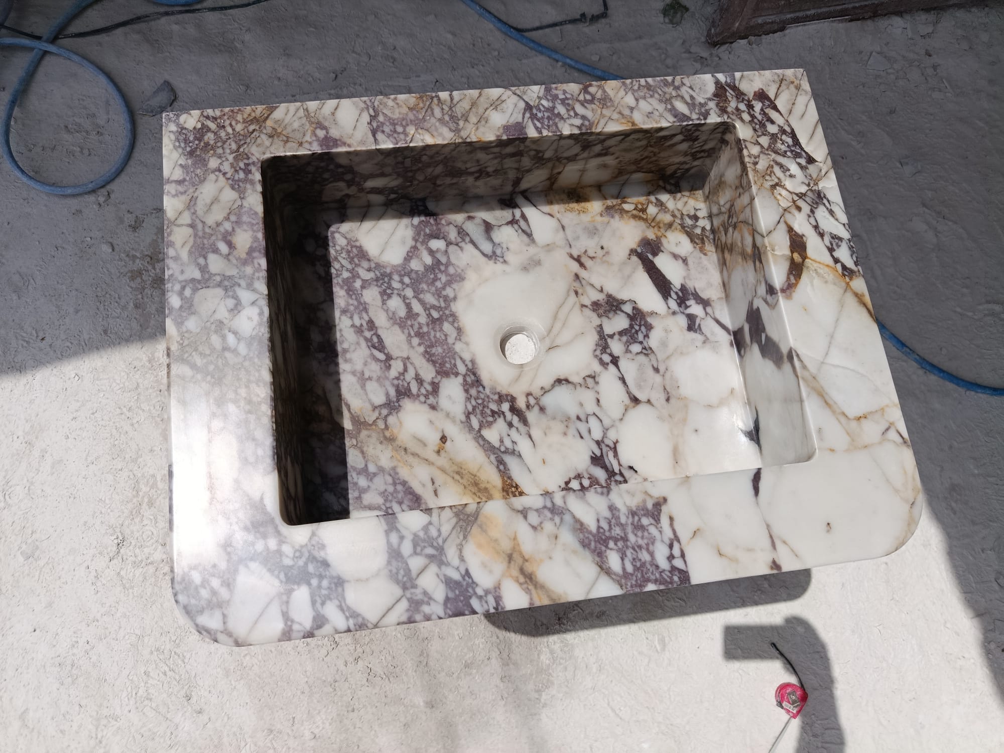 Calacatta Marble Sink – Hand-Carved Rectangular Vanity – Floating or Countertop Installation – Luxury Bathroom Centerpiece