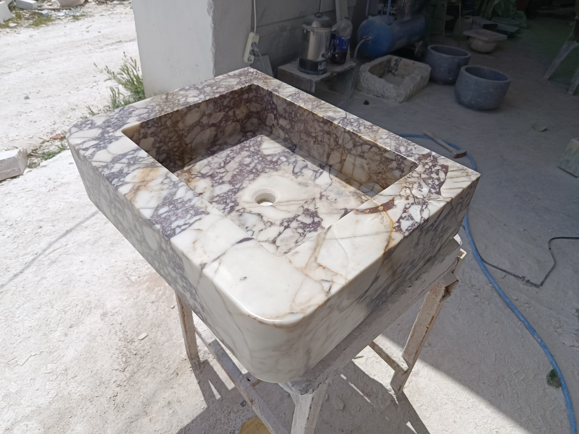 Calacatta Marble Sink – Hand-Carved Rectangular Vanity – Floating or Countertop Installation – Luxury Bathroom Centerpiece