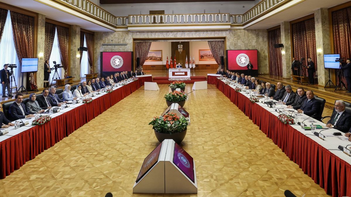 Ter�rs�z T�rkiye Komisyonu bug�n 2. kez toplanacak