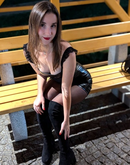 REYHAN GÜL - 21