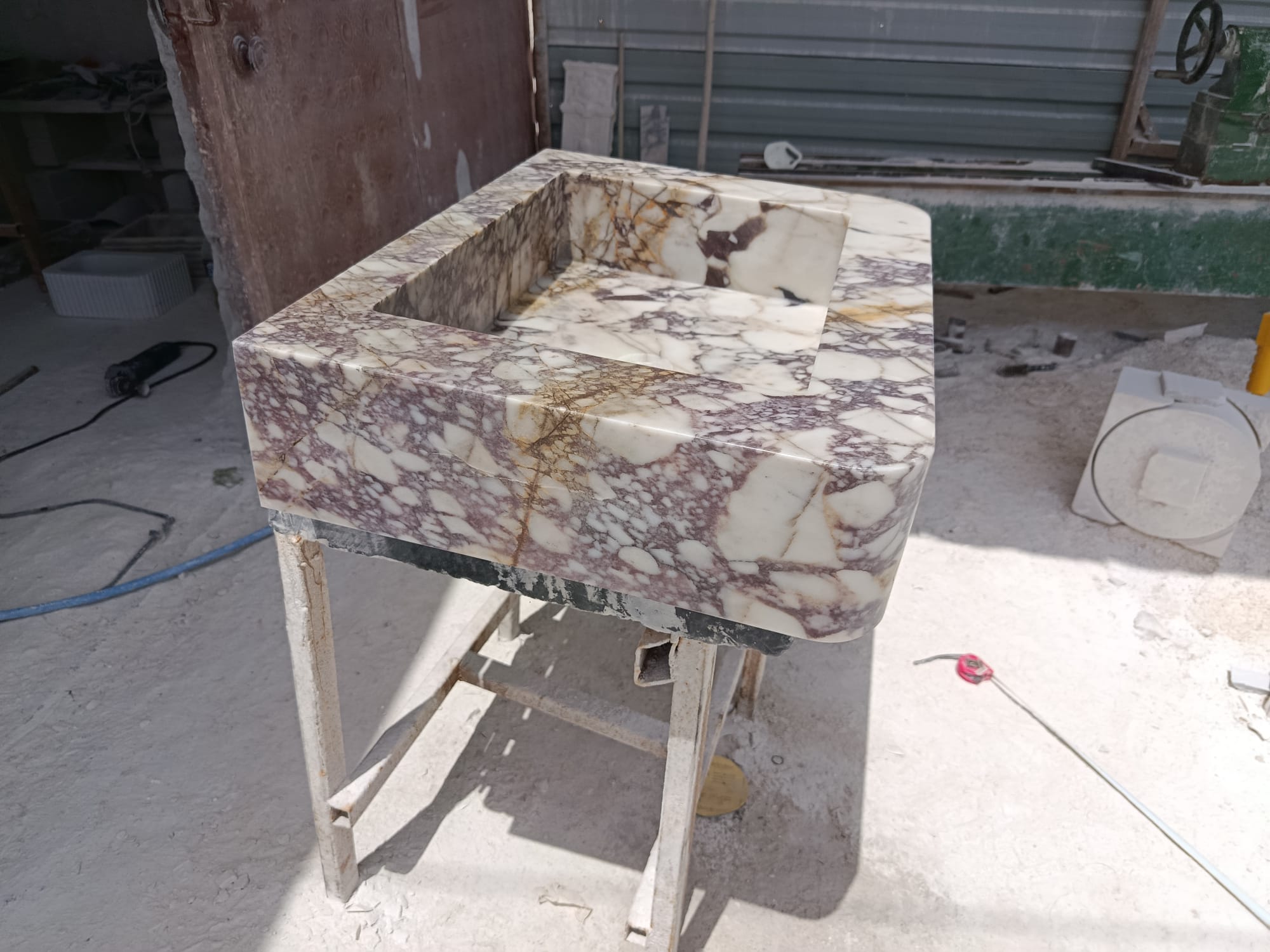 Calacatta Marble Sink – Hand-Carved Rectangular Vanity – Floating or Countertop Installation – Luxury Bathroom Centerpiece