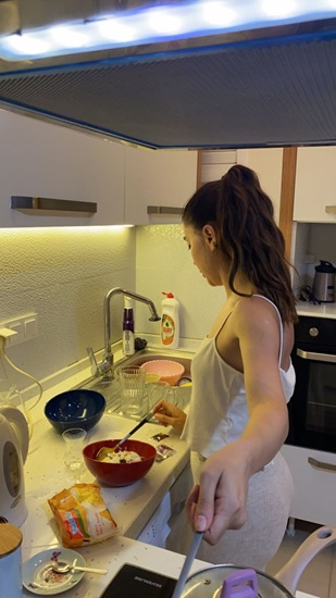 REYHAN GÜL (1)