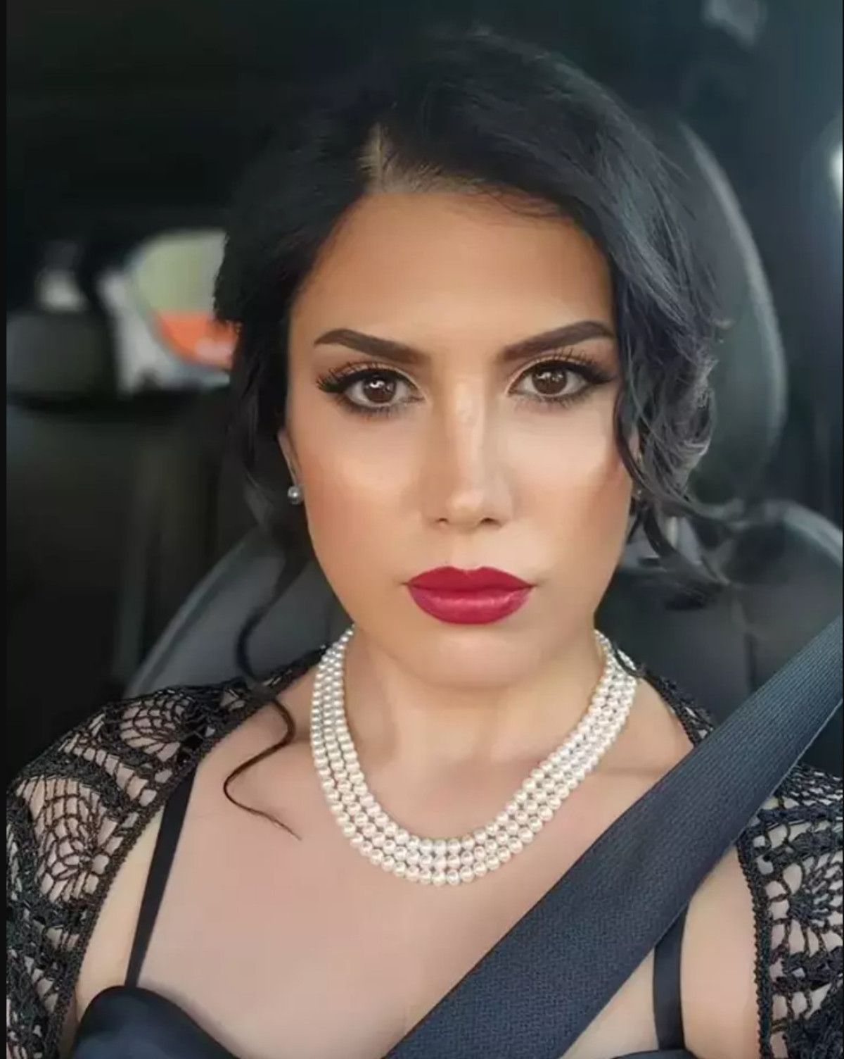 �zcan Deniz'in k�z karde�i Sibel Semerci a��klama yapt�: "Ailenin y�z karas�s�n"