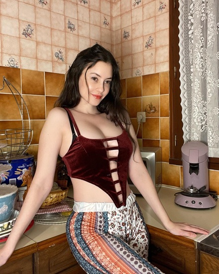GÜL BAHAR - 17