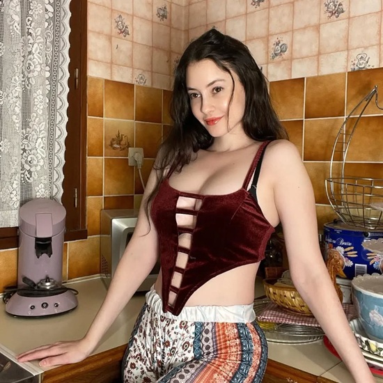 GÜL BAHAR - 17