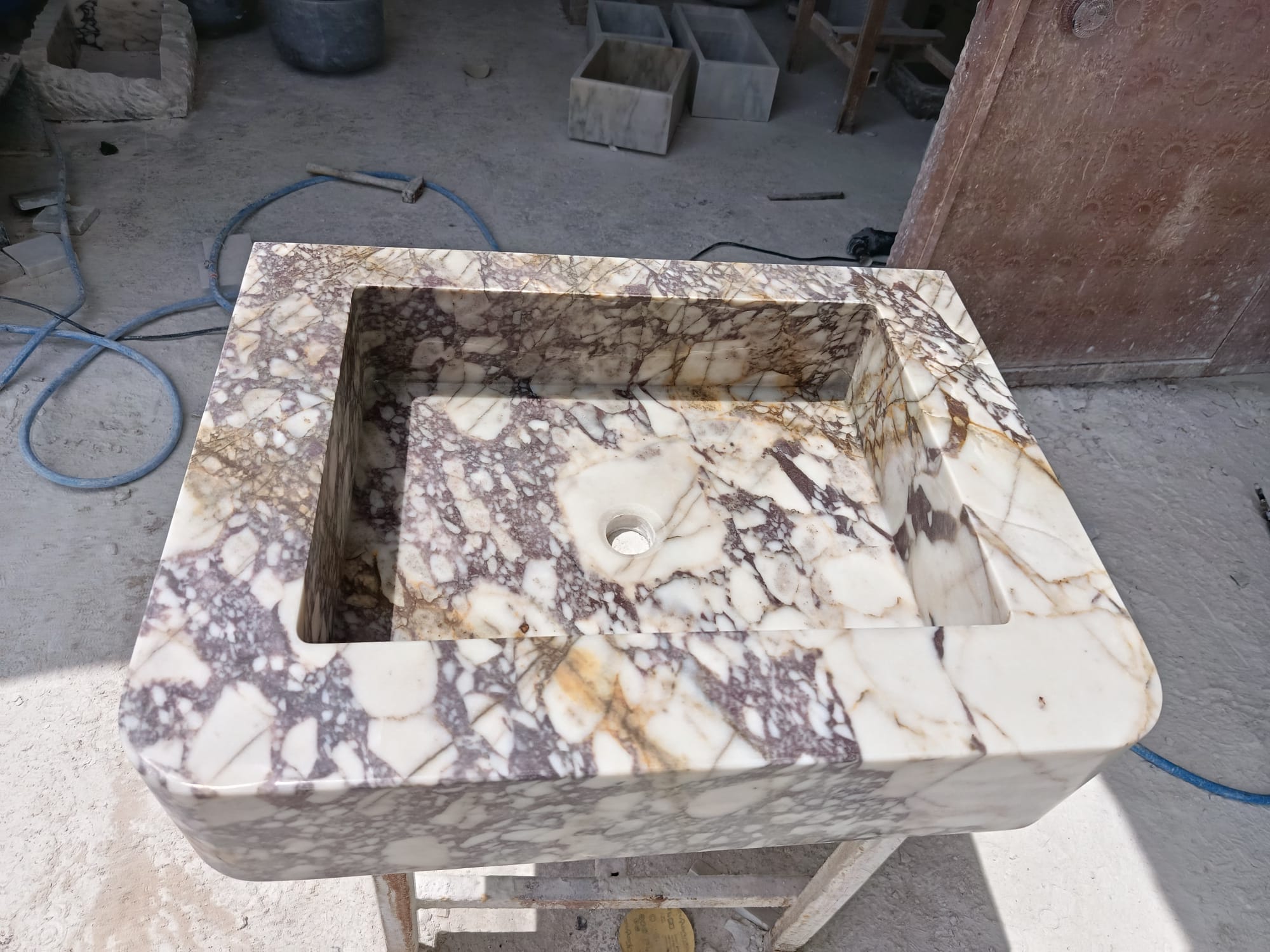 Calacatta Marble Sink – Hand-Carved Rectangular Vanity – Floating or Countertop Installation – Luxury Bathroom Centerpiece